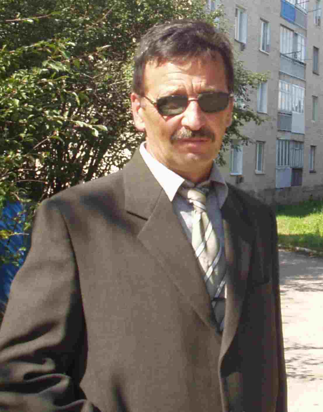 Збільшити тут