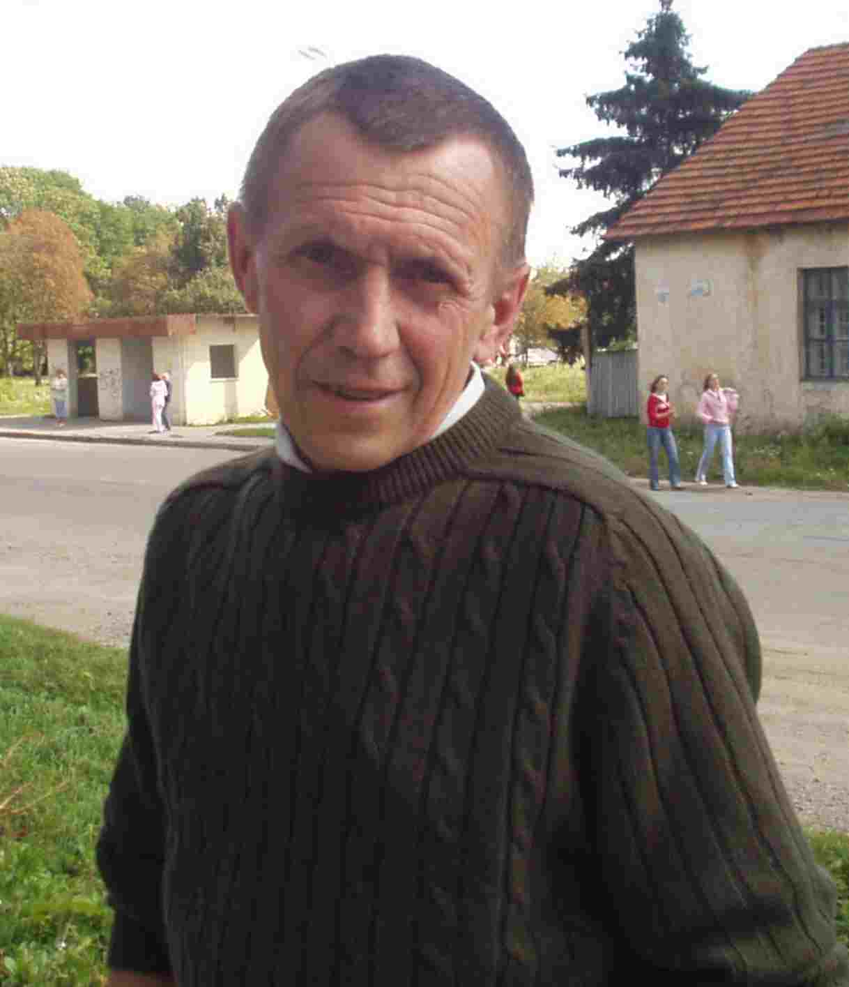 Збільшити тут